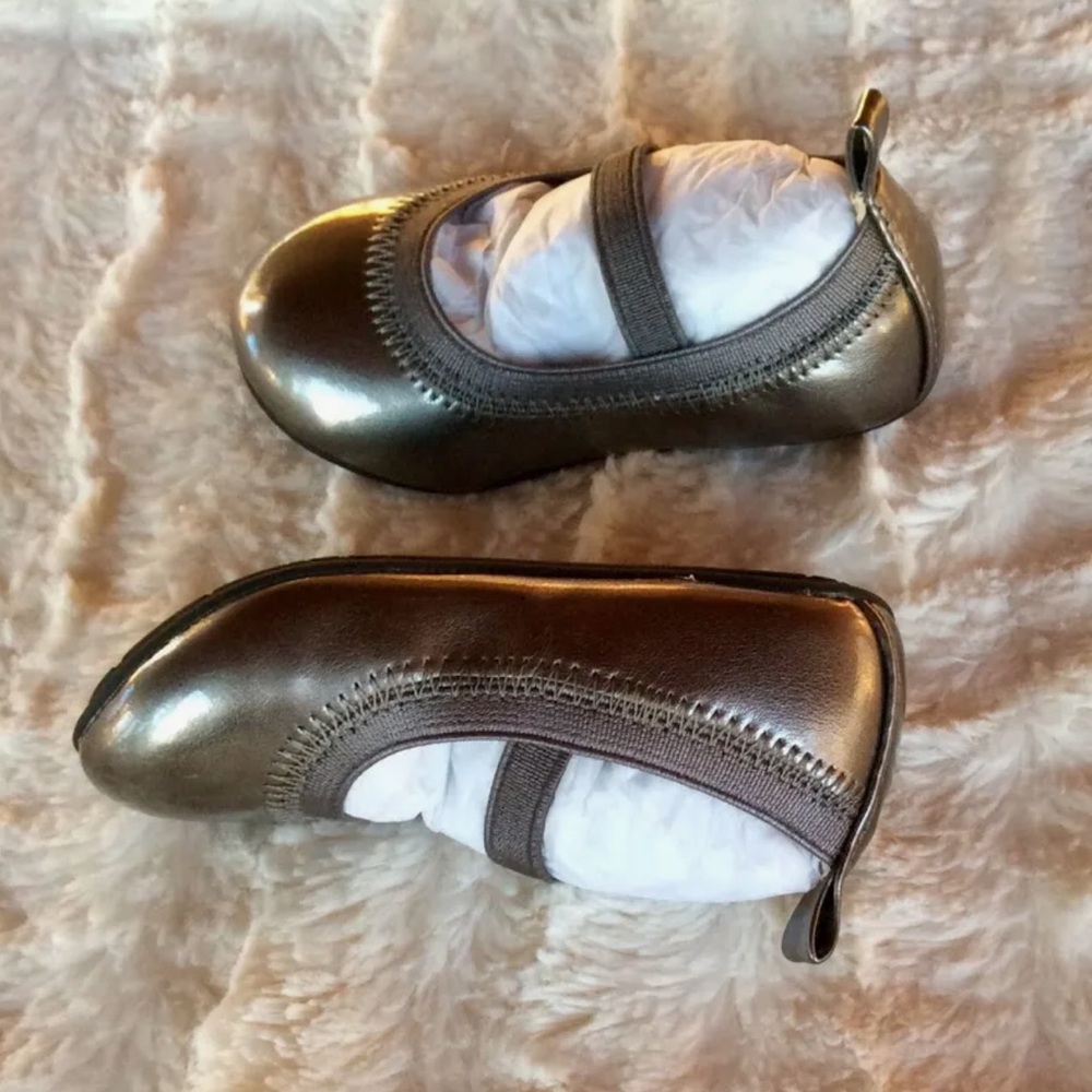Yosi Samra Girls Metallic Gray Mary Jane Flats